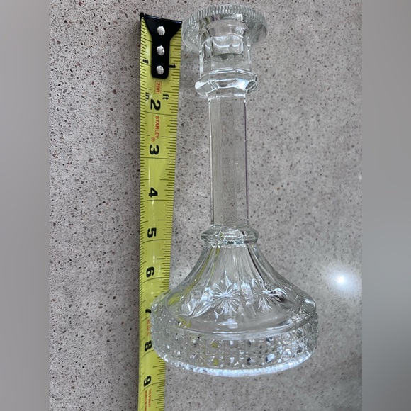 Vintage pressed Early American Glass Candlestick Holder 7” tall - Picture 9 of 9